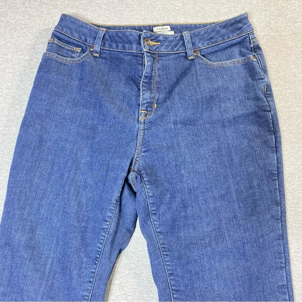L.L. Bean Jeans Women's 12 Blue Classic Fit Straight Leg Hi Rise Preppy Denim - Picture 3 of 14